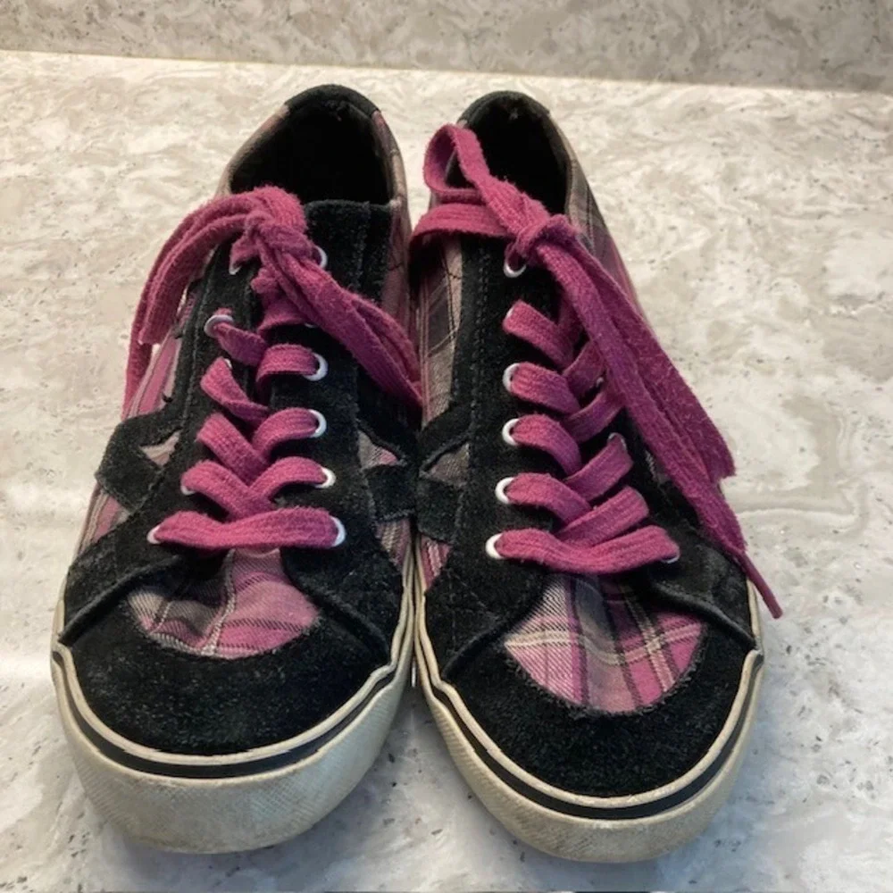 Vans Tory Low Top Skate Lace Up 7.5 Purple Black Pink Plaid Street/ Grunge
